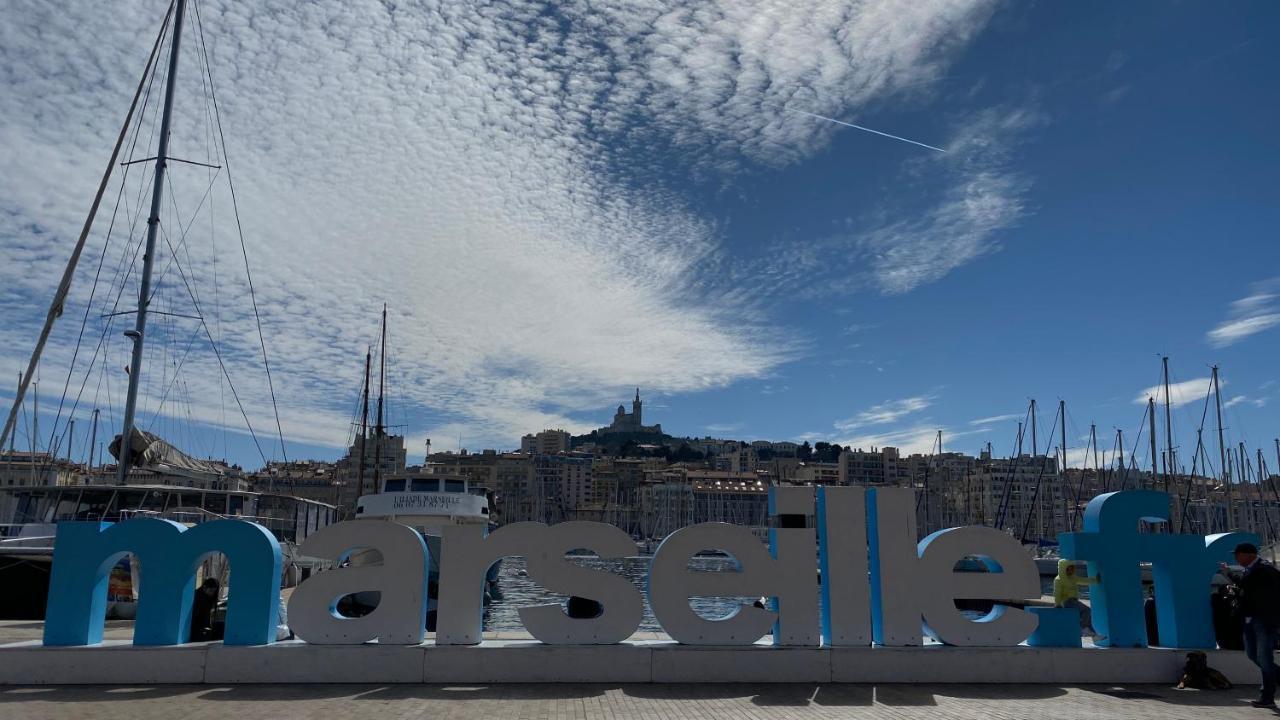 Escale Marseillaise, Grand T2 Calme, Pres Du Vieux Port Pour 2 A 4 Personnes, Nettoyage Rigoureux Apartamento Marsella Exterior foto