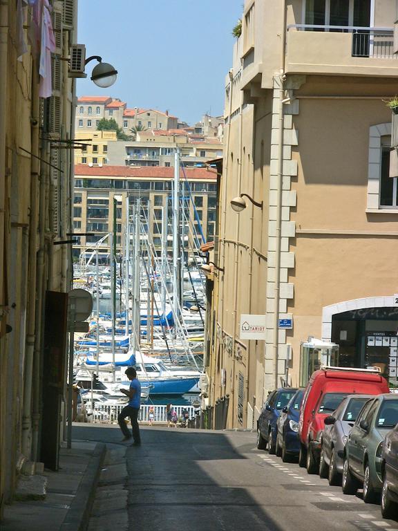 Escale Marseillaise, Grand T2 Calme, Pres Du Vieux Port Pour 2 A 4 Personnes, Nettoyage Rigoureux Apartamento Marsella Exterior foto